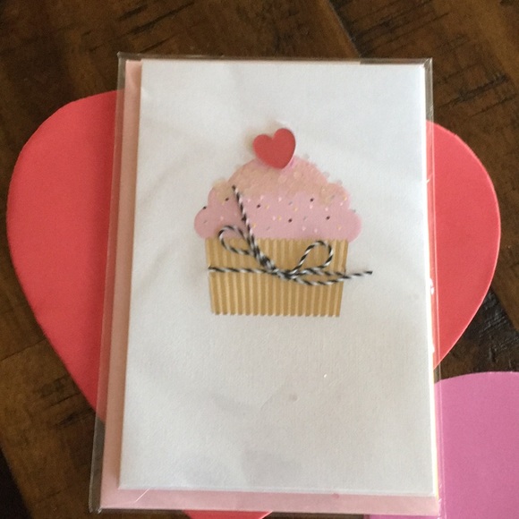 Valentines bundle with Hearts Necklace ❤️♥️❤️♥️ - Picture 9 of 16